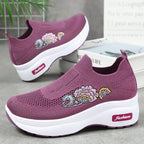 Damen nan elastischer Strick-Slipper mit aufgesticktem Blumenmotiv und stützender Keil-Laufsohle R&B