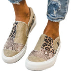 Damen modische Slip-On Sneakers mit Muster-Mix von R&B