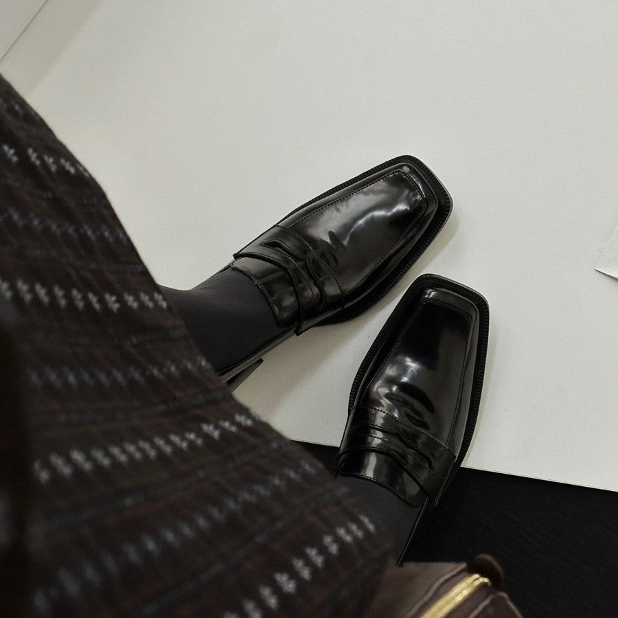 Damen elegante Loafers mit hochwertiger Lederoberfläche und modischem Design