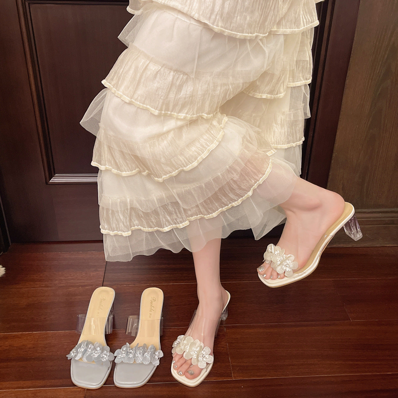 Damen transparente High Heels mit floralen Applikationen EB