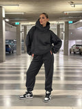 Damen gemütlicher Oversized Hoodie mit intuitivem Kordelzug und passender Jogginghose R&B