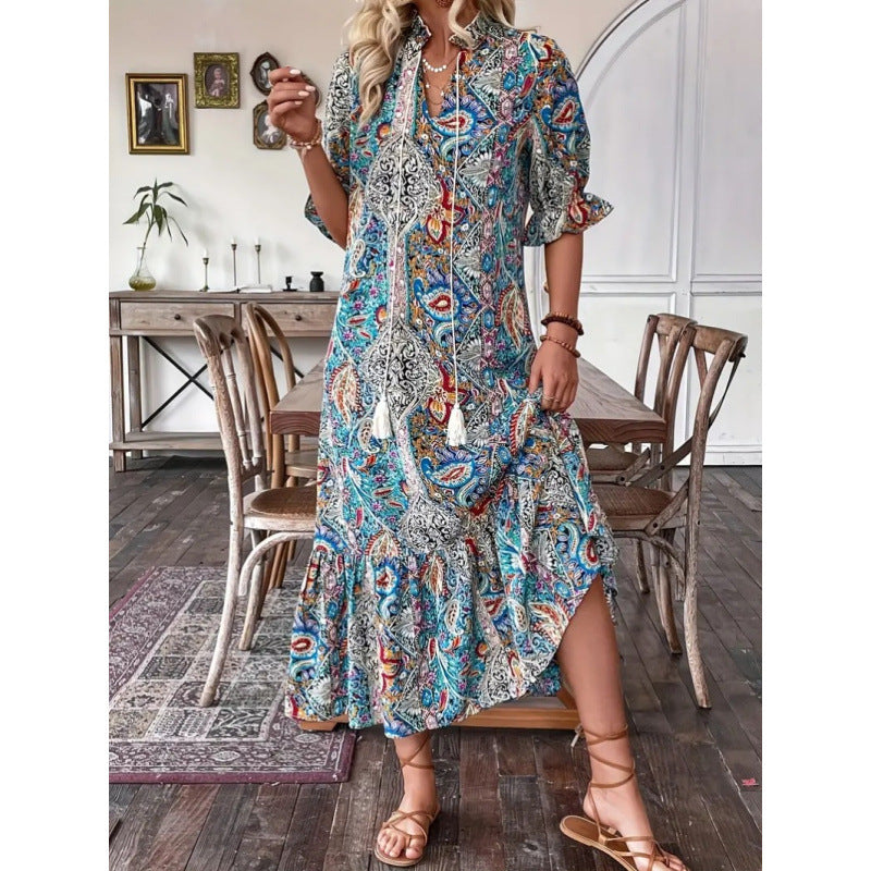 Damen Bohemian Maxikleid mit verspieltem Paisleymuster und Rüschen R&B