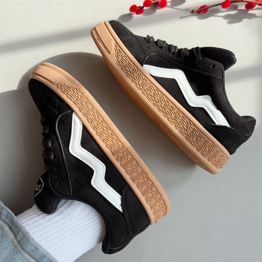Damen Sportliche Sneaker mit hochwertigem Wildleder und rutschfester Sohle R&B