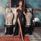 Damen Glamouröses Abendkleid mit funkelnden Applikationen R&B