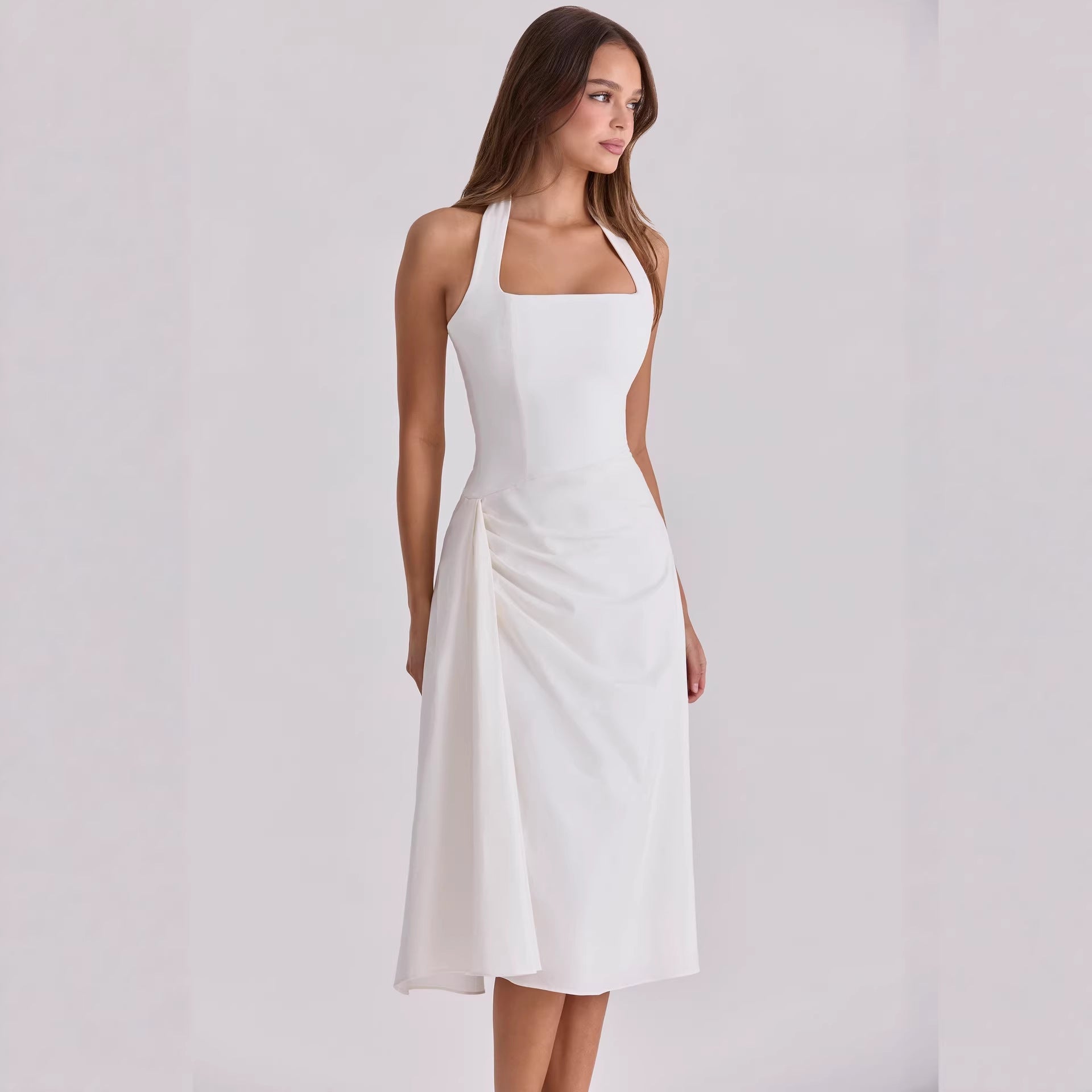 Damen Cocktailkleid mit seitlicher Drapierung und Halterneck-Design R&B