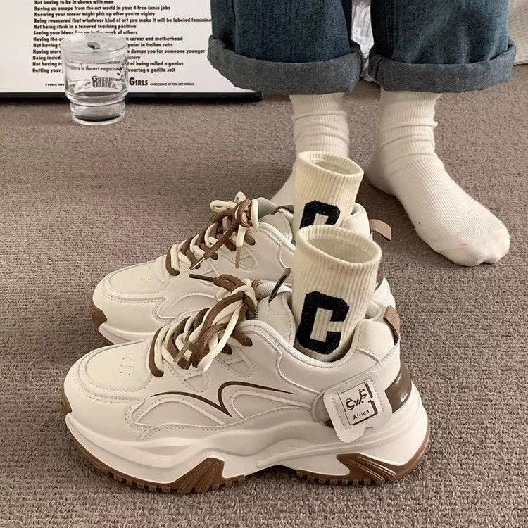 Damen Sportliche Chunky Sneakers mit komfortabler Fütterung und modischem Detail R&B