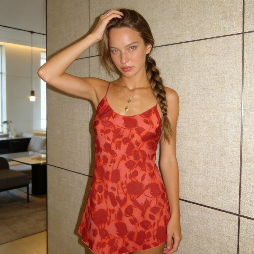 Damen Sommerliches Minikleid mit raffinierter Schnürung hinten und verführerischem V-Ausschnitt R&B