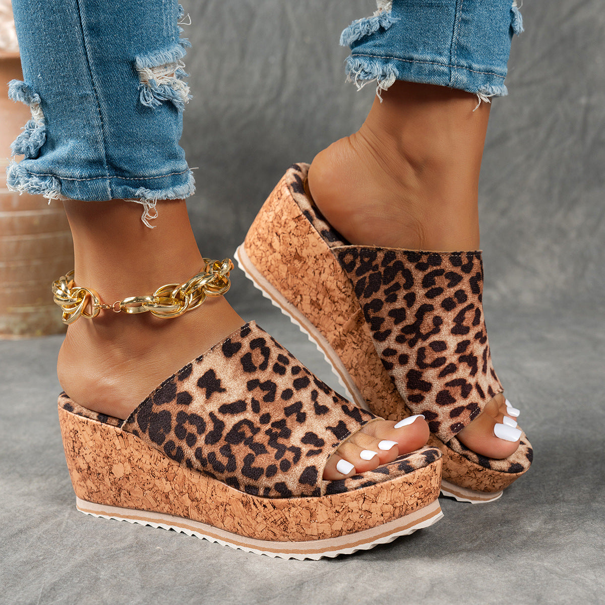 Damen Wedge-Pantoletten mit wildem Leopardenmuster und komfortabler Korksohle R&B
