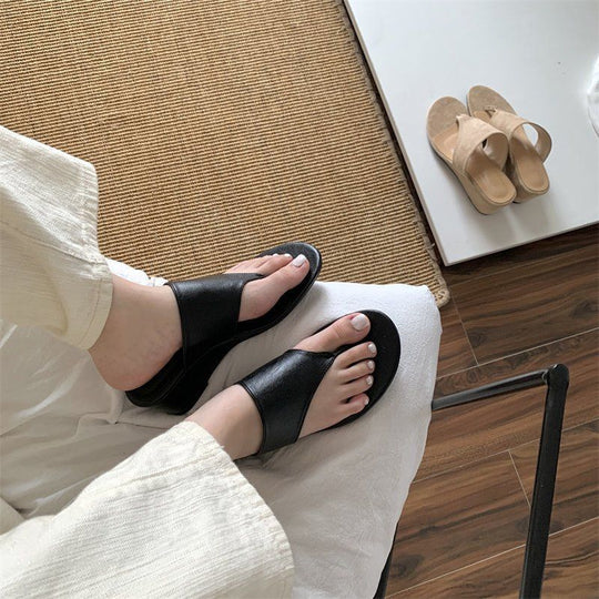 Damen Wedge Zehentrenner-Sandalen mit elegantem Riemendesign R&B