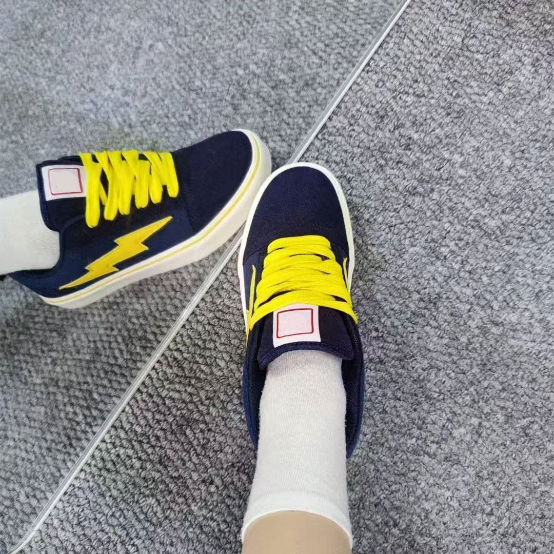 Damen Sportliche Sneakers im modernen Design mit aufwendigem Blitzmotiv R&B