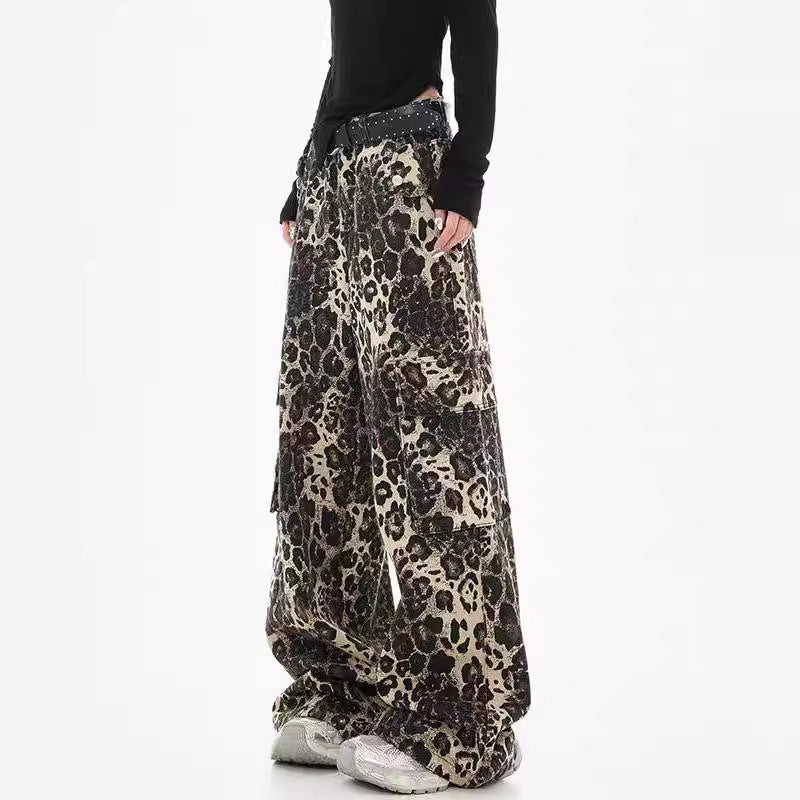 Damen Weite Cargohose im modischen Leopardenmuster mit praktischen Taschen und hohem Bund R&B