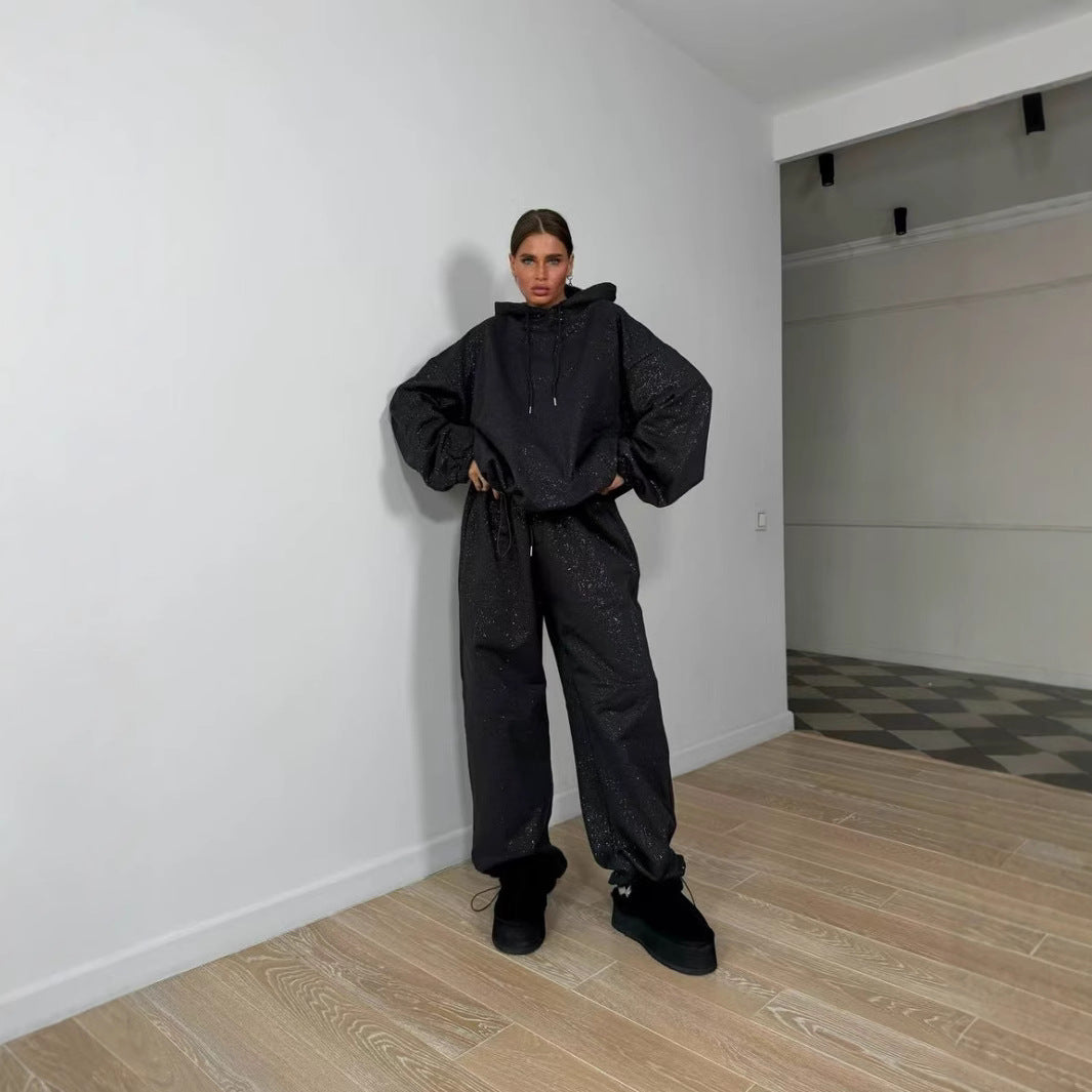 Damen Urbaner Oversized Sweatanzug mit glitzernden Akzenten R&B