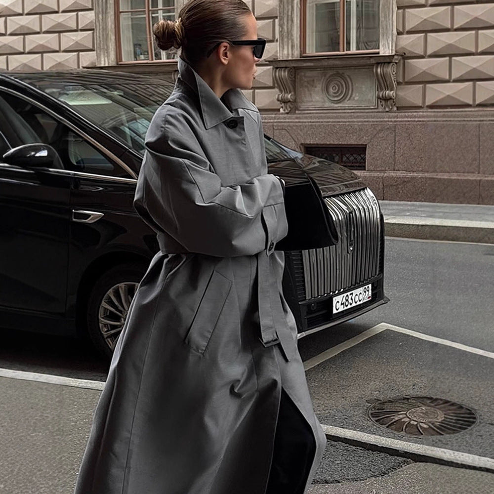Damen eleganter Trenchcoat mit zeitgemäßen Schnitt R&B