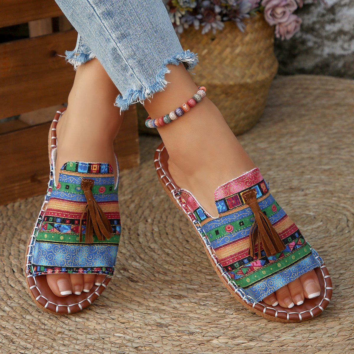 Damen Modische Clogs mit folkloristischem Muster