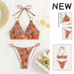 Damen Triangel-Bikini mit modischem Blütenmuster und eleganten Ringdetails