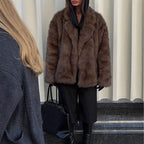 Damen Kunstfelljacke im oversized Design mit lässigem Schnitt R&B