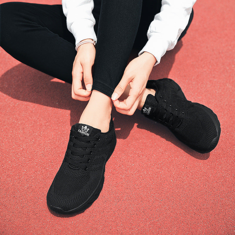 Damen Atmungsaktive Lauf-Sneaker mit flexiblem Sohlenprofil und dämpfendem Fußbett
