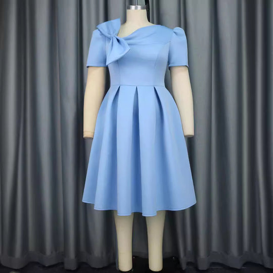 Damen Cocktailkleid mit kunstvollem Schleifenakzent und taillierter Silhouette R&B