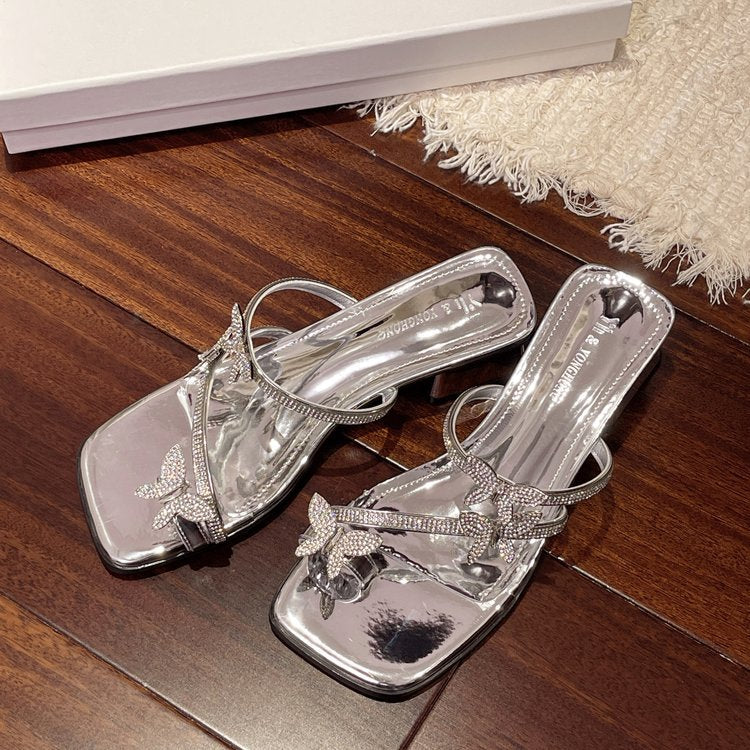 Damen elegante Sandaletten mit funkelnden Schmetterlingsapplikationen R&B