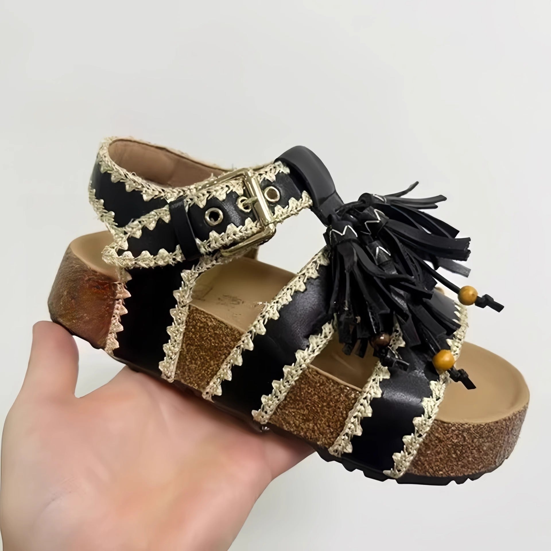 Damen lässige Sandalen mit dekorativen Quasten und verstellbarem Riemen R&B