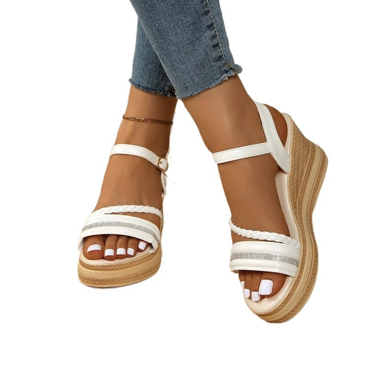 Damen Wedge-Sandalen mit elegantem Riemendesign R&B