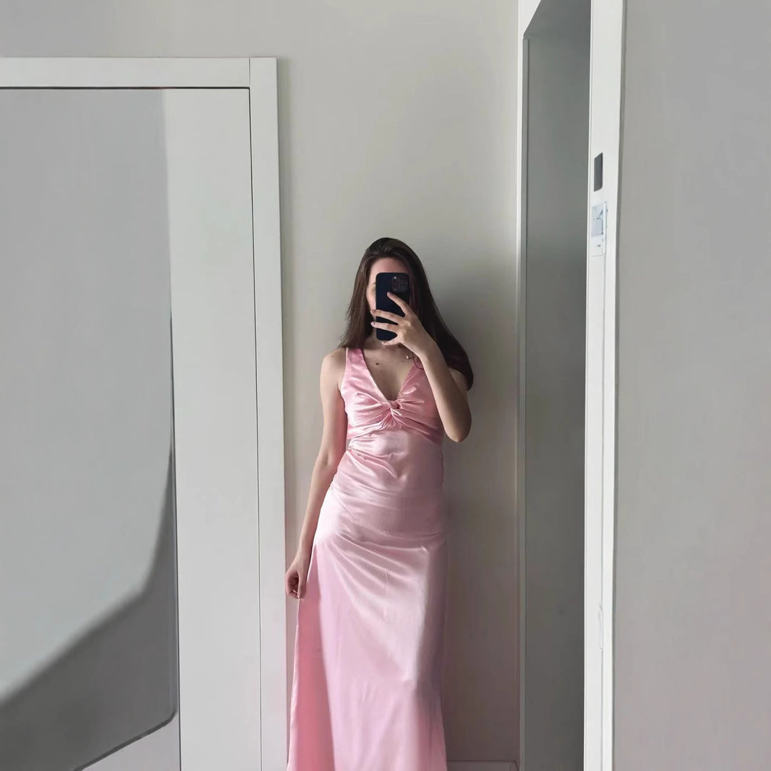 Damen Figurumspielendes Maxikleid mit elegantem V-Ausschnitt und Raffungen R&B