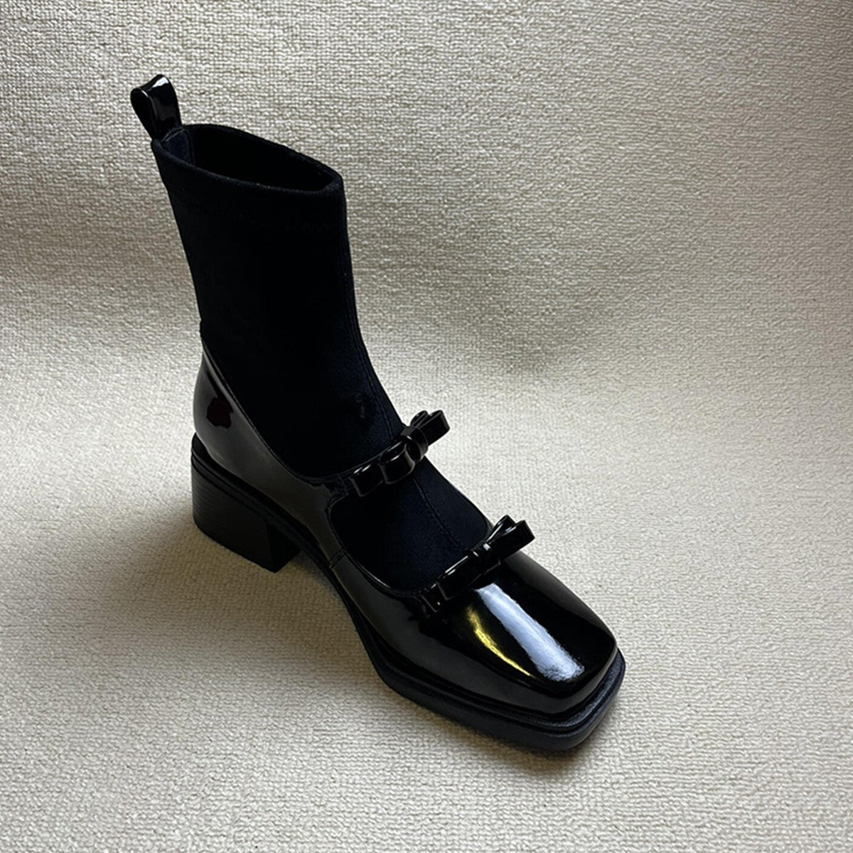 Damen elegante Stiefeletten mit modischem Cut-Out-Design und dekorativen Schleifen R&B