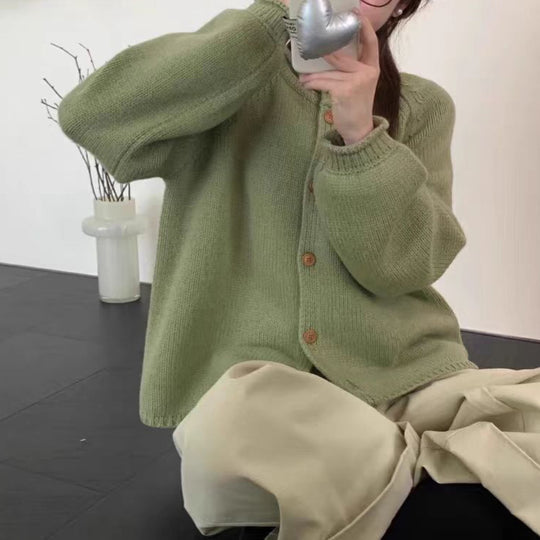 Damen Strickjacke mit asymmetrischem Schnitt und großzügigen Ballonärmeln R&B