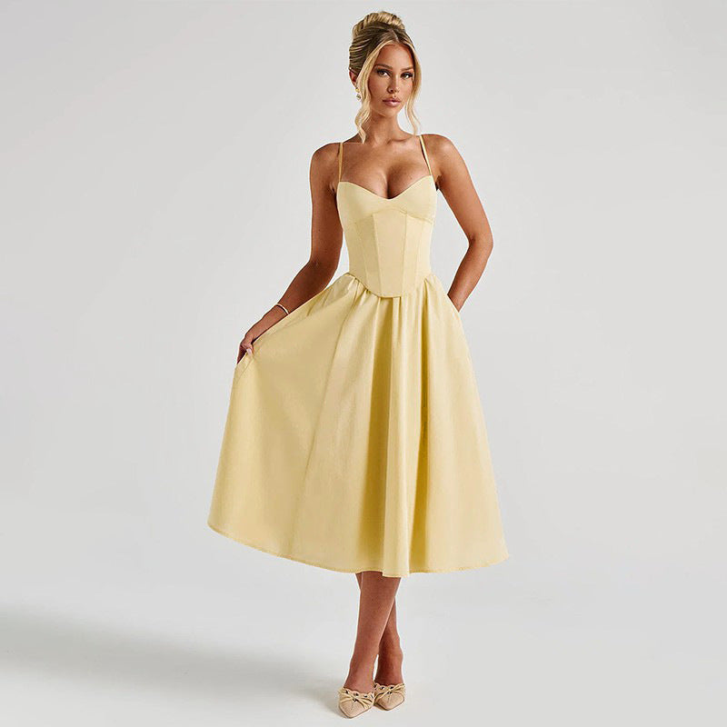Damen Elegantes Maxikleid mit tailliertem Oberteil und schwingendem Rock EB