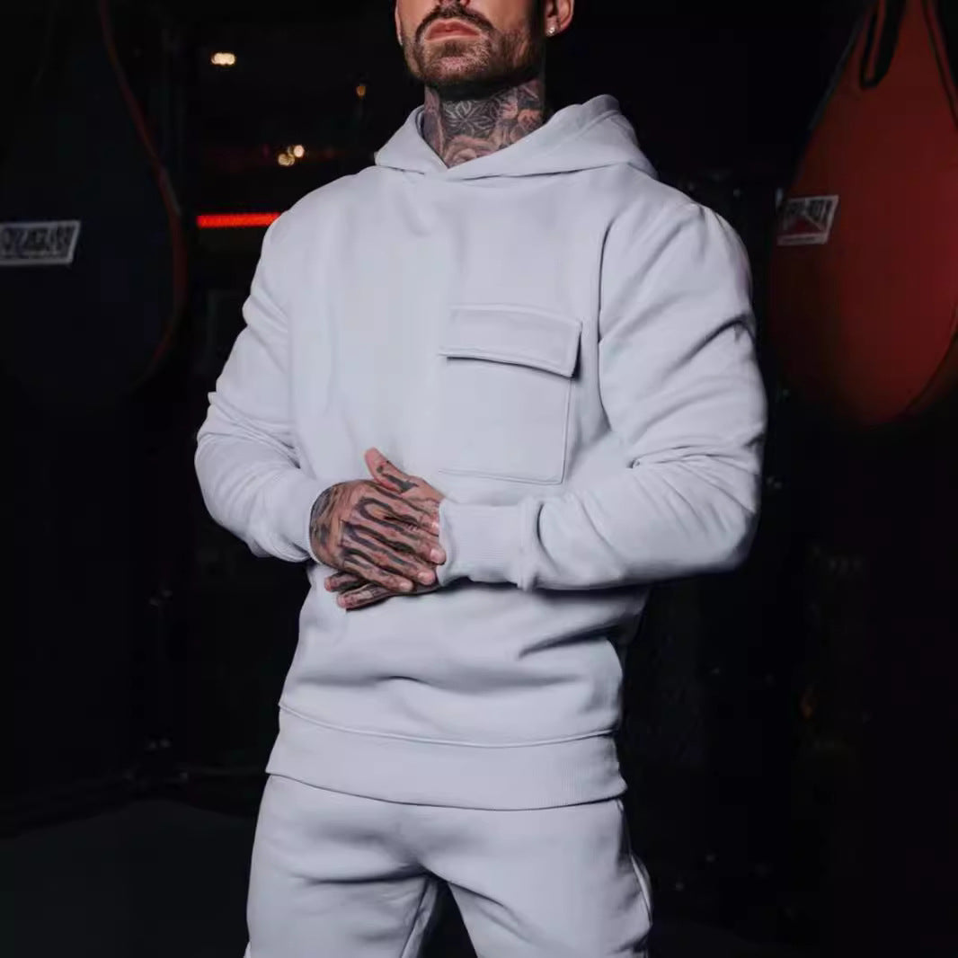 Herren nan athletischer Kapuzenpullover mit aufgesetzter Klappentasche aus schwerer French-Terry R&B