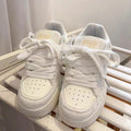 Damen Sportliche Sneakers mit strapazierfähiger Oberflächenstruktur und rutschfester Sohle R&B