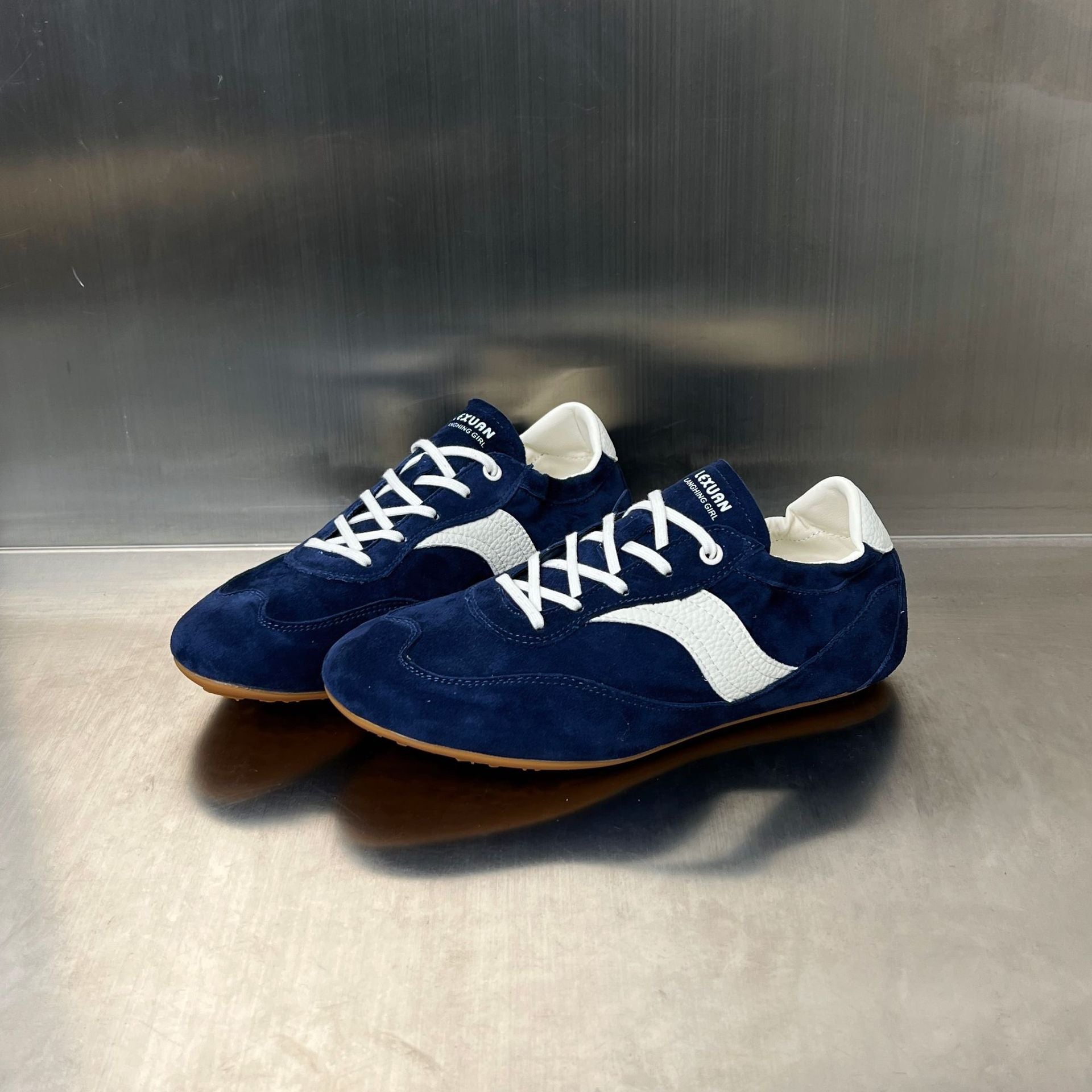 Damen Sportliche Lifestyle-Schuhe aus weichem Wildleder mit atmungsaktivem Futter R&B