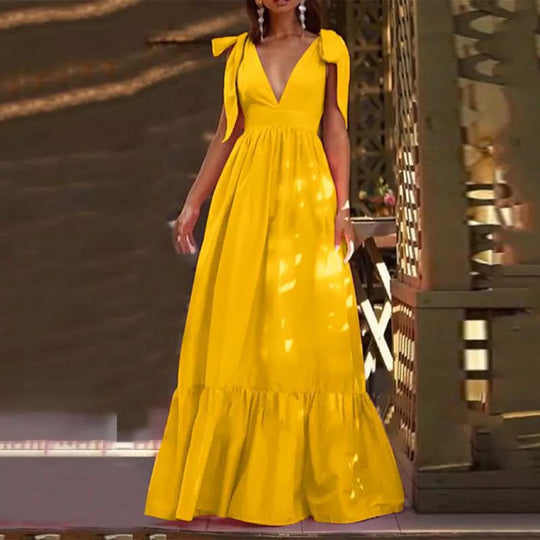 Damen Maxikleid mit festlichen Rüschendetails und tiefem V-Ausschnitt R&B