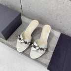 Damen modische Slides mit dekorativen Metallakzenten R&B