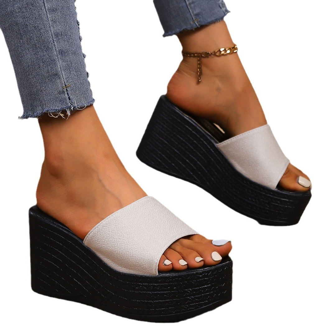Damen Wedge-Pantoletten mit elegantem Schnitt und komfortabler Sohle R&B