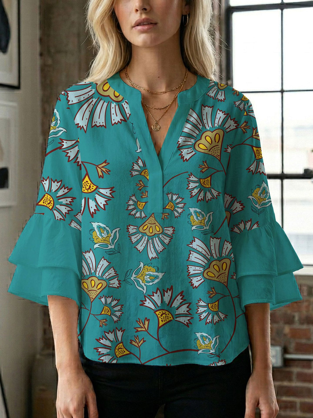 Damen Bluse mit wunderschönen floralem Design R&B