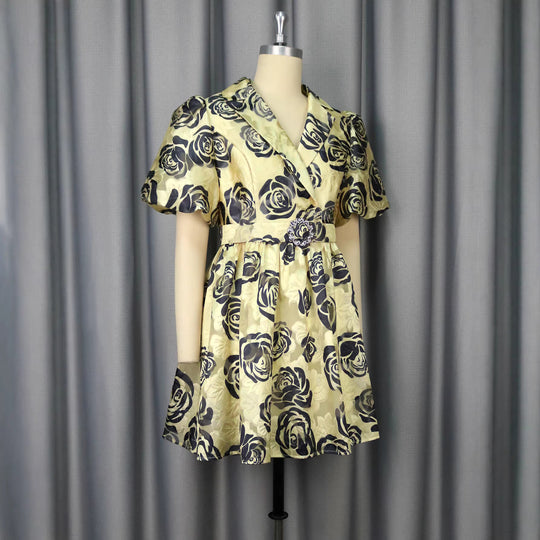 Damen Blumendesign Kurzkleid mit tailliertem Schnitt und auffälligen Puffärmeln R&B