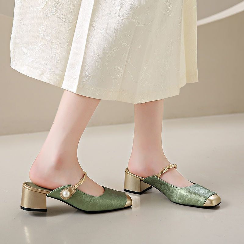 Damen Elegante Absatzmules mit perlverziertem Riemen und changierender Oberfläche R&B