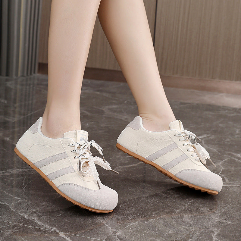 Damen modische Sneakers mit sportivem Veloursleder-Obermaterial und rutschfester Laufsohle R&B