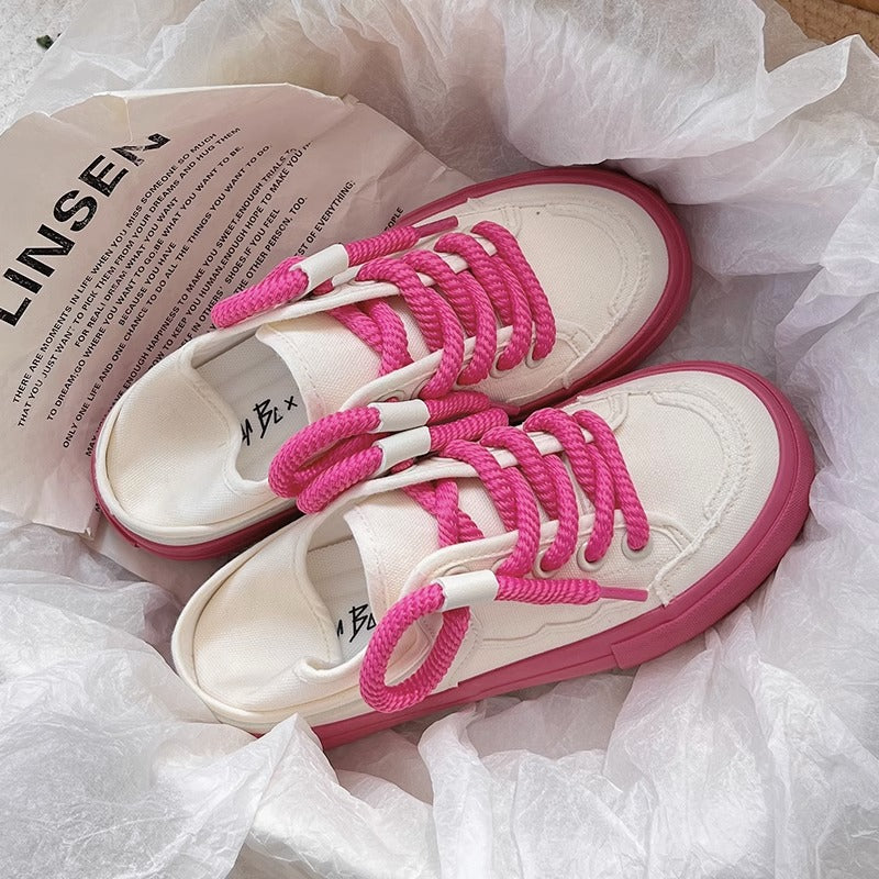 Damen Sneakers mit innovativen, strukturierten Schnürsenkeln R&B