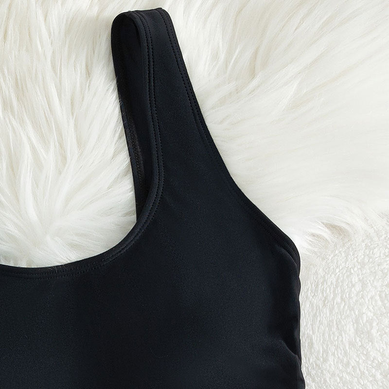 Damen Einteiliger Badeanzug mit raffiniertem Cut-Out und Schnürdetail