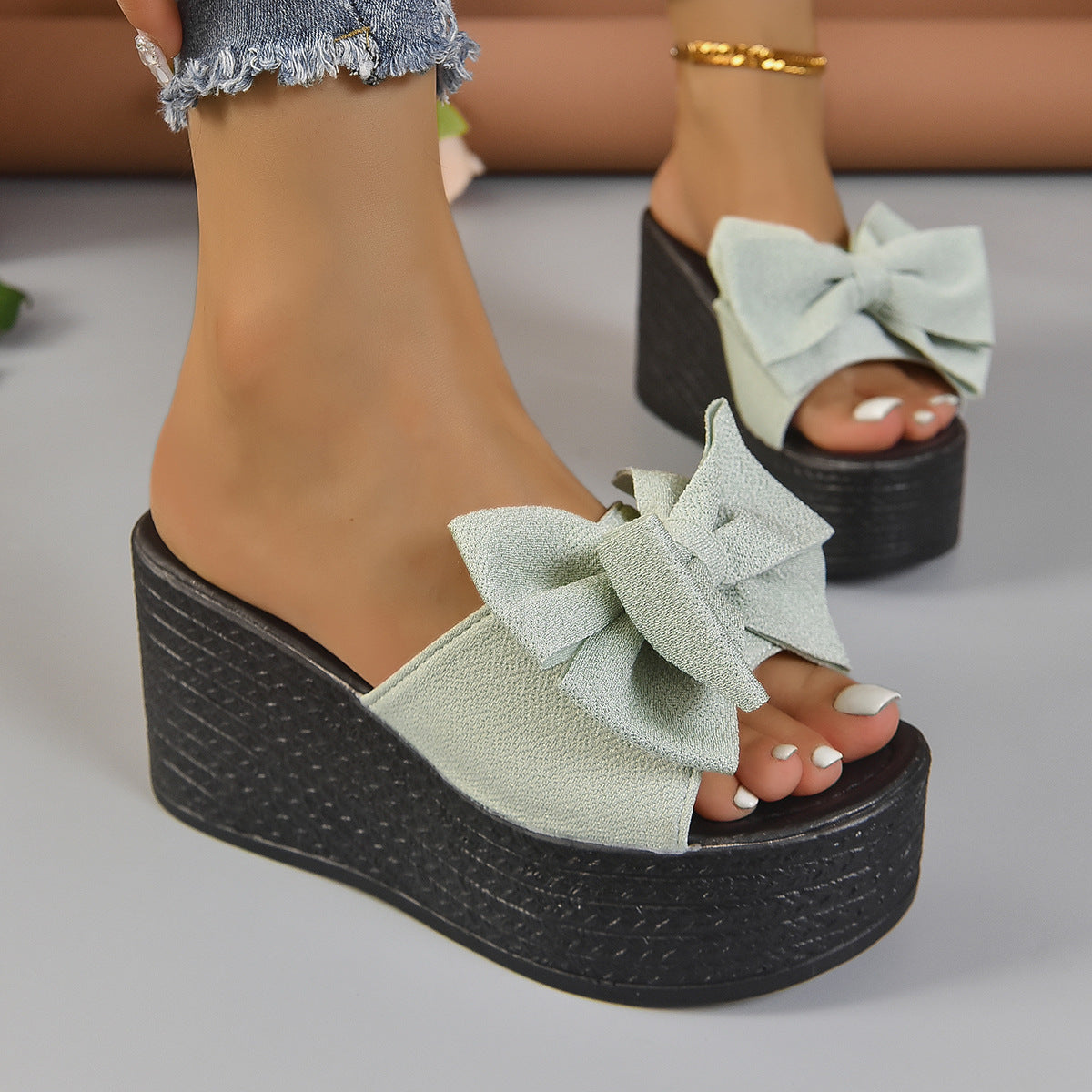 Damen Wedge-Pantoletten mit eleganten Schleifen aus hochwertigem Material R&B