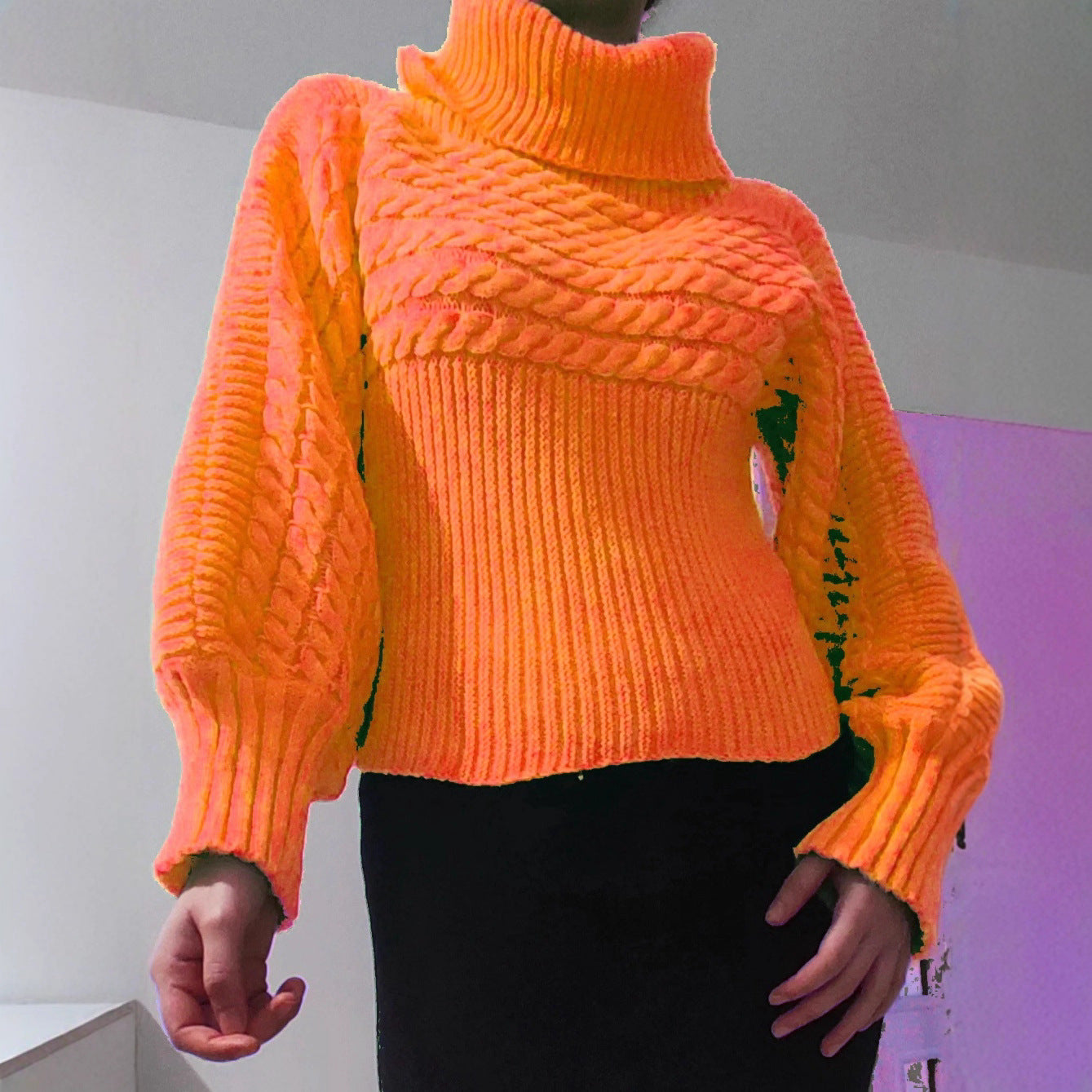 Damen Strickpullover mit hohem Kragen und strukturiertem Design