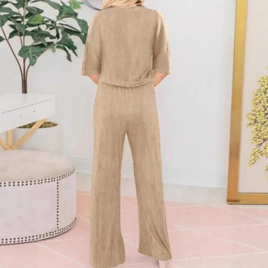 Damen luftiges Sommer-Outfit im lässigen Stil R&B