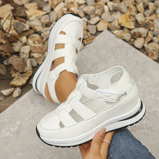 Damen Sportliche Sandalen mit verstellbaren Klettverschlüssen R&B