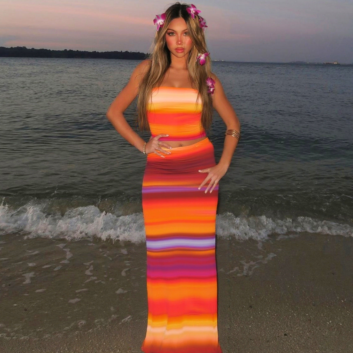 Damen Elegantes Strandkleid mit buntem Streifenmuster R&B