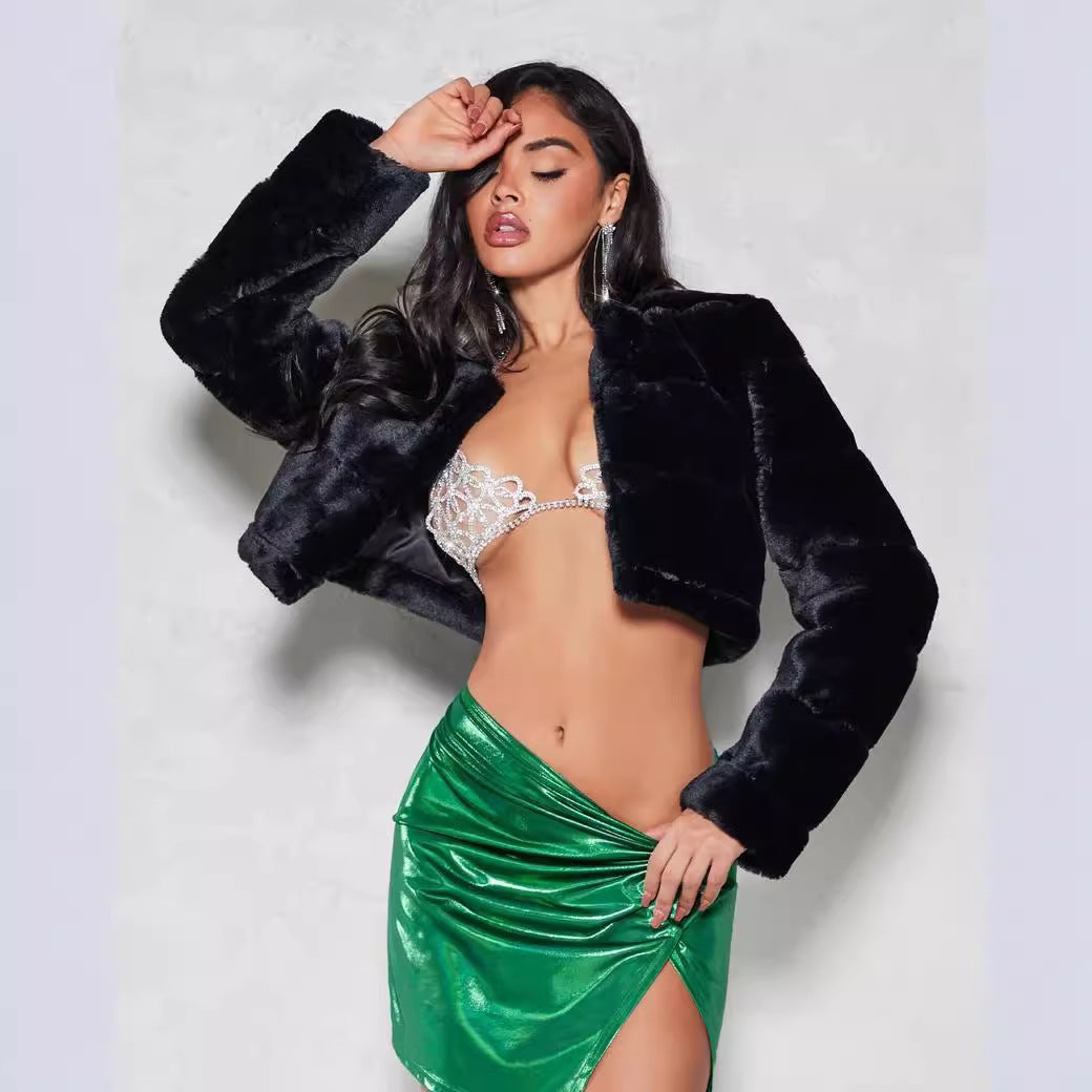 Damen Kurze Kunstpelzjacke mit breiten Ärmeln R&B