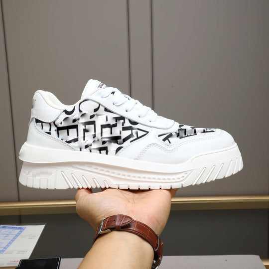 Damen Sportliche Sneakers mit trendy Druckmuster von R&B