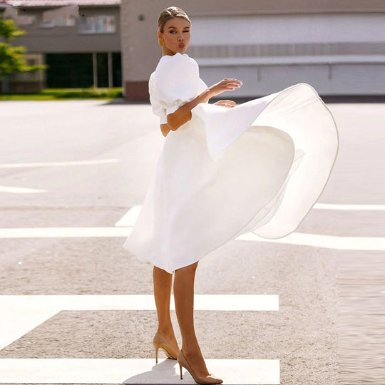 Damen A-Linie Kleid mit Puffärmeln und Taillierung R&B