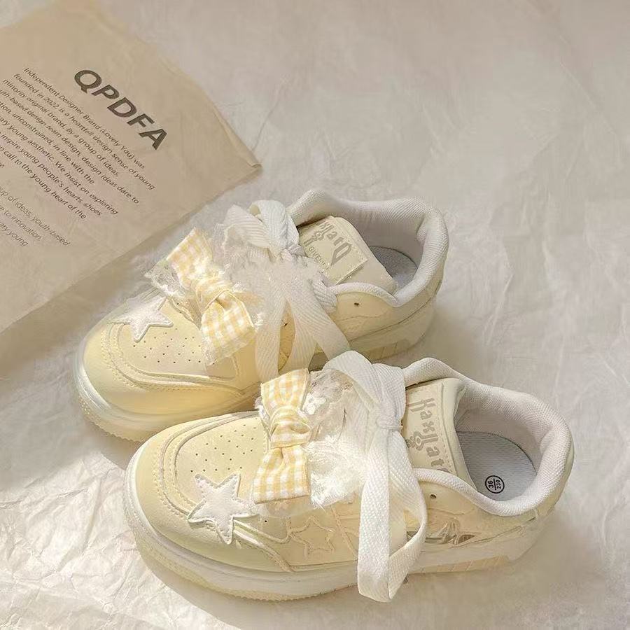 Damen Sportliche Sneakers mit verspieltem Design und einzigartigen Schleifendetails R&B